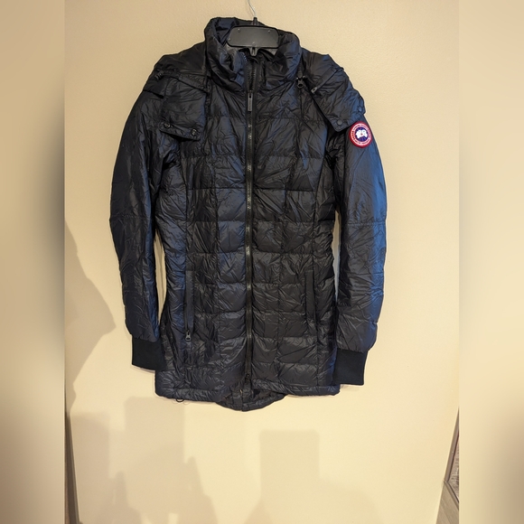 Canada Goose Ellison Packable Down Coat - Picture 2 of 16